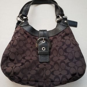 Coach Soho Lynn Hobo Signature Medium Bag F17094